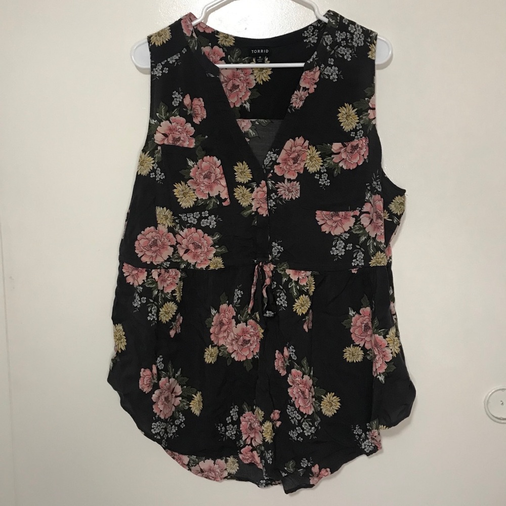 Torrid floral top